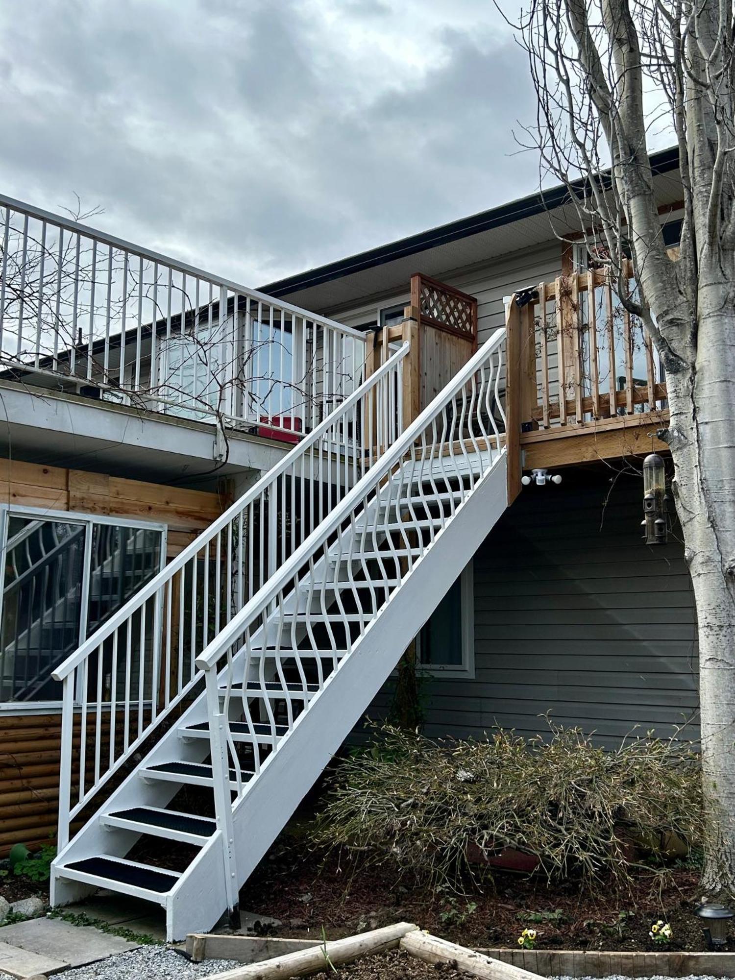 North Nanaimo Gem - Garden-View Room With Private Ensuite Ngoại thất bức ảnh